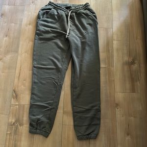 VUORI MENS SMALL JOGGER